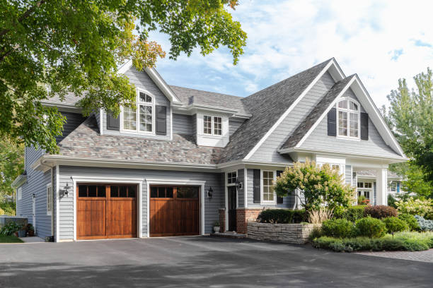 Best Roof Moss and Algae Removal  in North Fair Oaks, CA